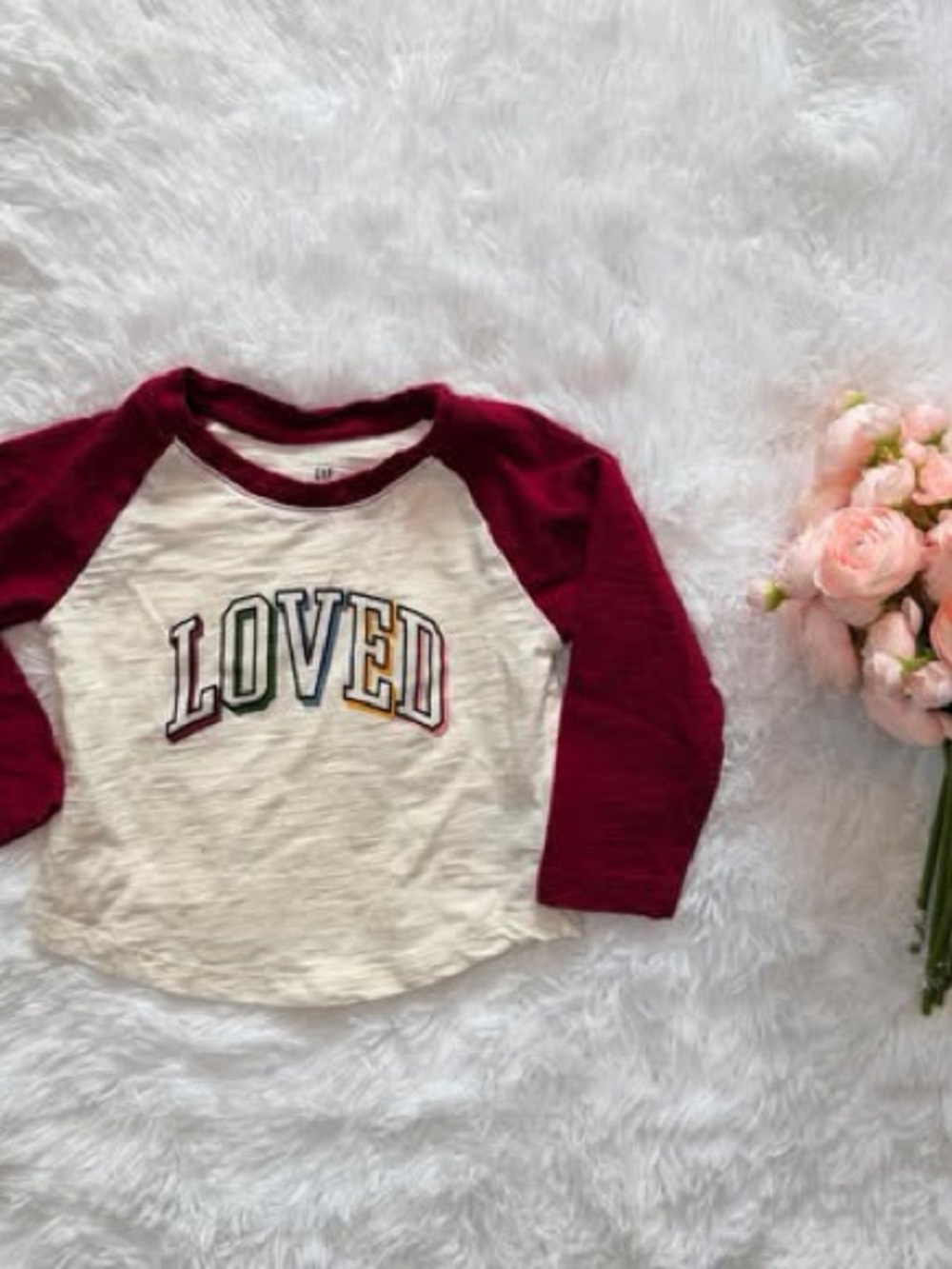 Baby Gap Loved Graphic Raglan Long Sleeve Tee 18-24M Toddler Girl Red Cream